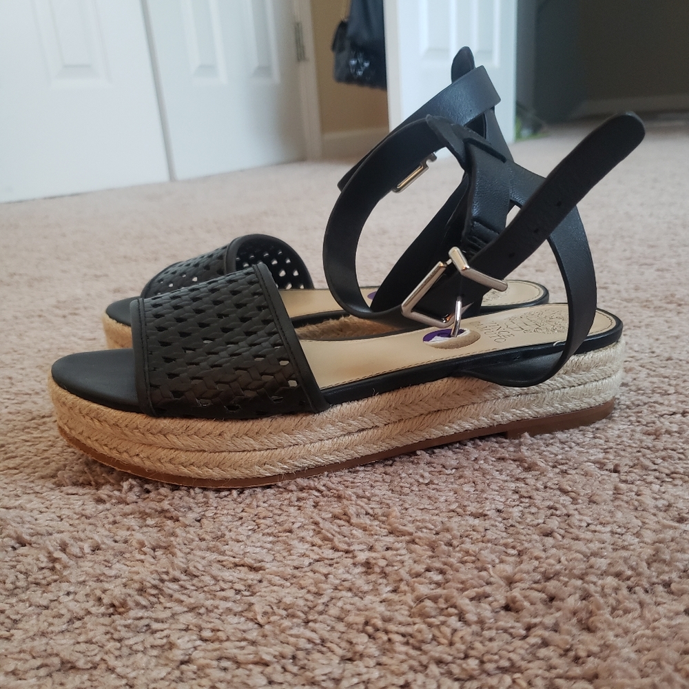 Vince Camuto Platform sandals